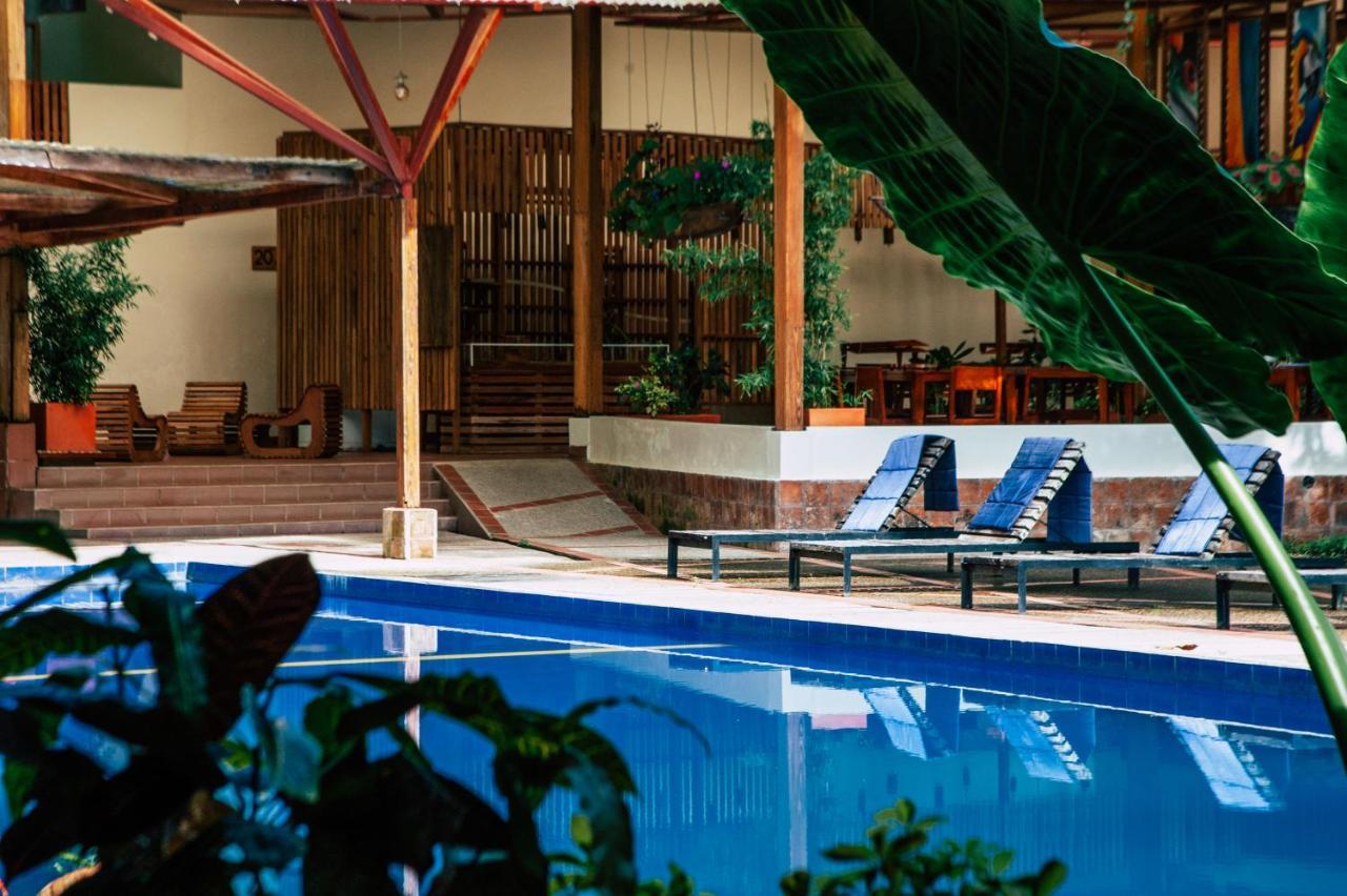 Itamandi Eco Lodge Río Arajuno エクステリア 写真